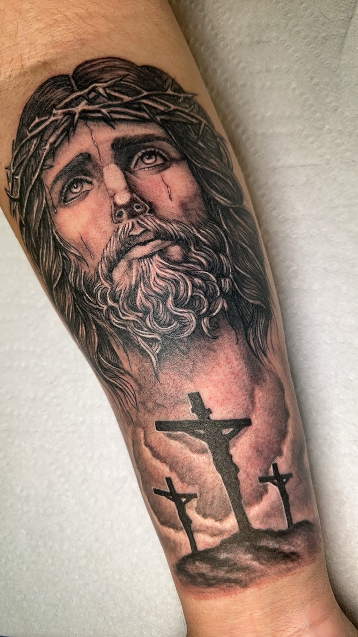 Christ Crosses Sleeve